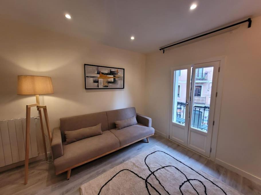 Piso Boutique A Un Minuto Del Casco Viejo