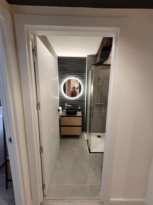 Piso Boutique A Un Minuto Del Casco Viejo Bilbau